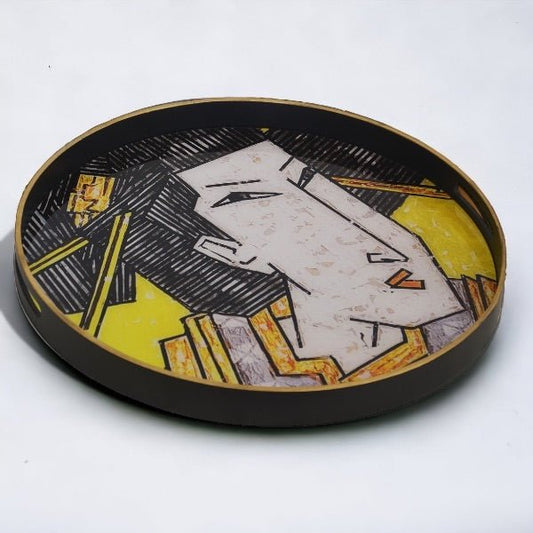 Round Tray with lacquered print of a Geisha 